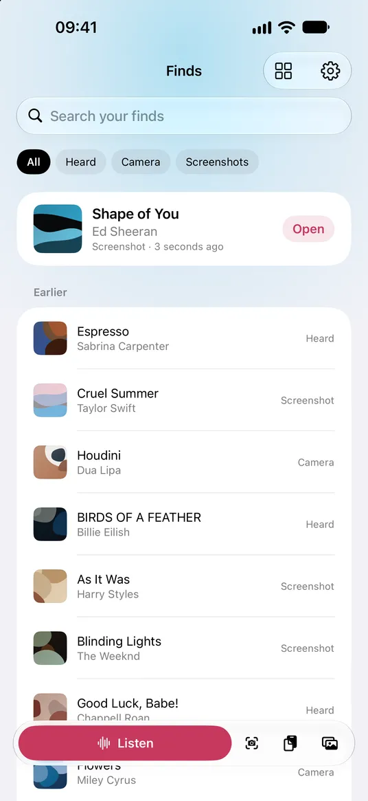 The Finds library, with a search field, filters for Heard, Camera and Screenshots, the newest find on its own card, earlier finds below, and the Listen, camera, paste and photos buttons along the bottom.